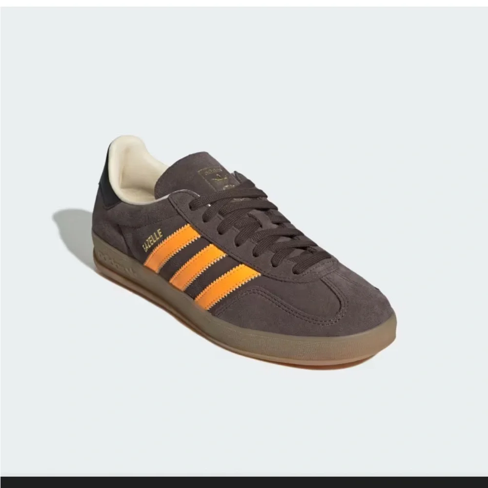 adidas Gazelle Suede Sneakers - Brown with Orange Stripes size 8.5 W - Picture 4 of 7